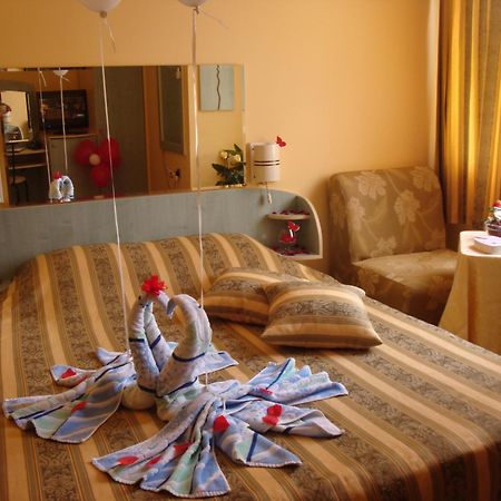 Hotel Color Varna Exterior foto