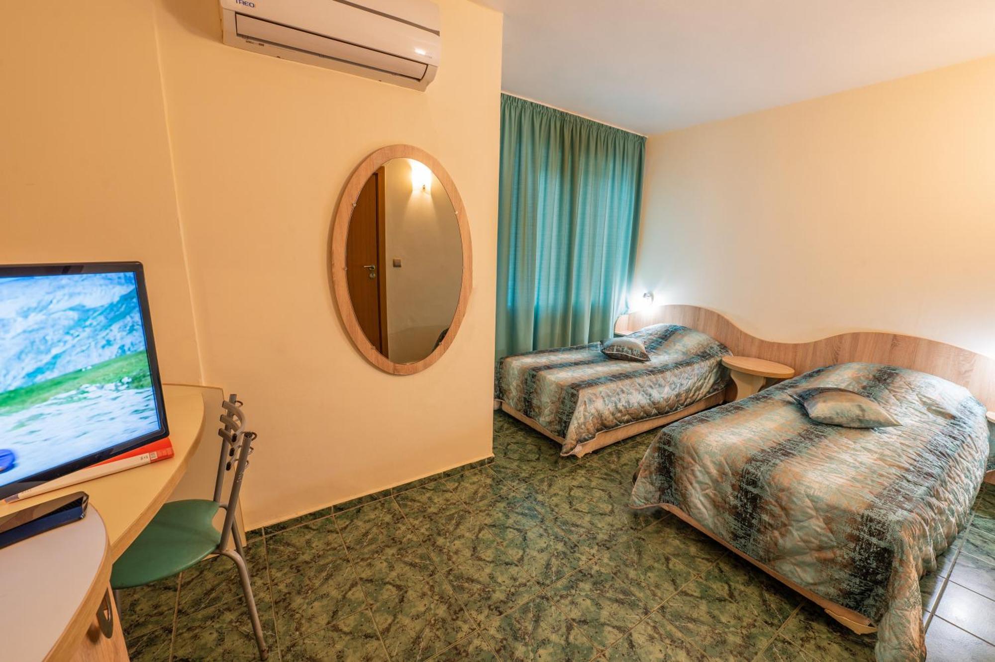 Hotel Color Varna Exterior foto