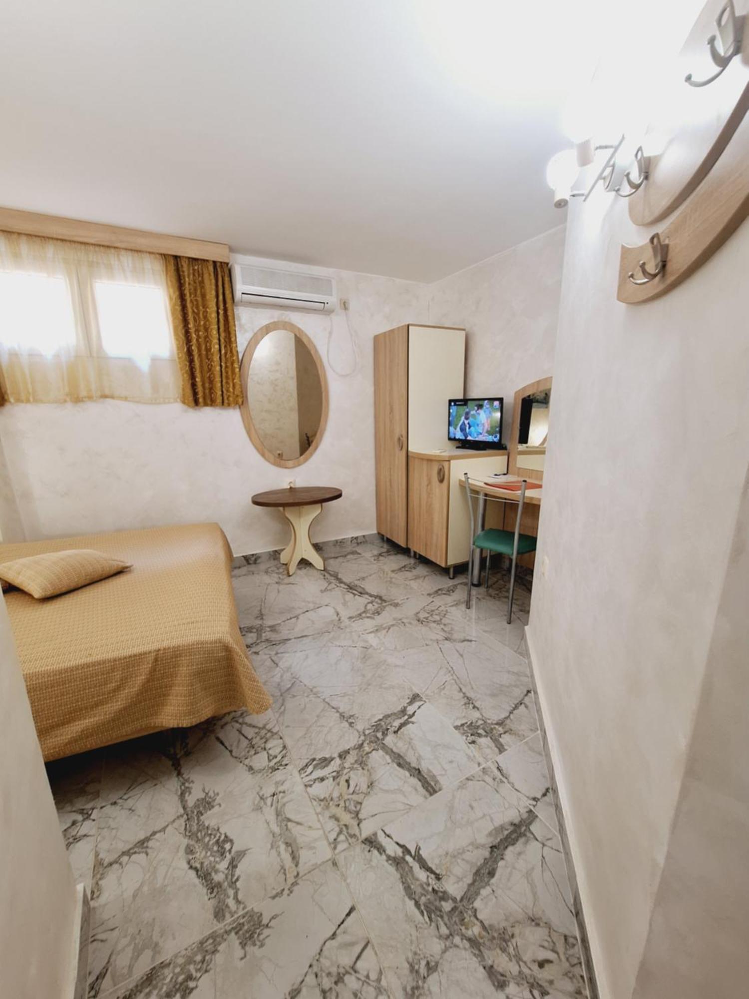 Hotel Color Varna Quarto foto